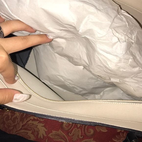 Ralph Lauren Leather Purse - Picture 2 of 7